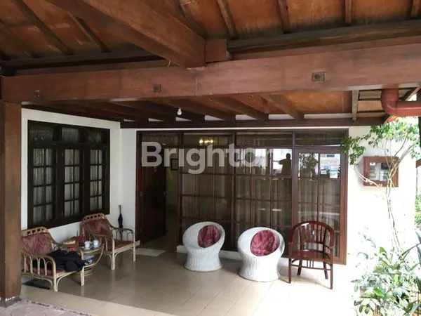 image DIJUAL RUMAH SANGAT ASRI,NYAMAN,COCOK BUAT PARA BOS YG MAU NGADEM TANPA KEBISINGAN,LOKASI DI DAGO JD DIPASTIKAN DINGIN BAGAIKAN DI PUNCAK (2)