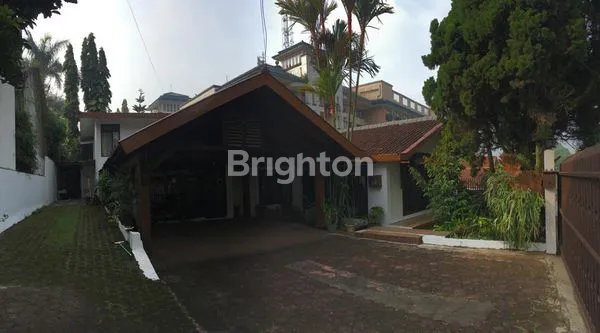 image DIJUAL RUMAH SANGAT ASRI,NYAMAN,COCOK BUAT PARA BOS YG MAU NGADEM TANPA KEBISINGAN,LOKASI DI DAGO JD DIPASTIKAN DINGIN BAGAIKAN DI PUNCAK (7)