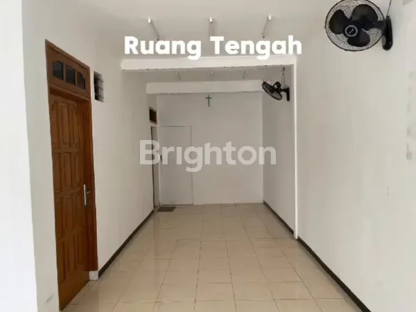 image RUMAH TINGGAL LAMA TERAWAT BENDUL MERISI SELATAN SURABAYA SELATAN DEKAT TENGGILIS MEJOYO, JAGIR, UBAYA, JEMURSARI, PRAPEN, KENDANGSARI, MARGOREJO (5)