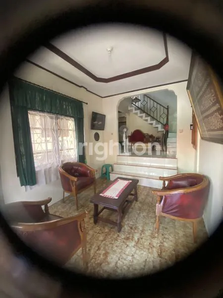 image RUMAH NYAMAN 2 LANTAI DI KOMPLEK  JATI ASIH INDAH BEKASI (2)