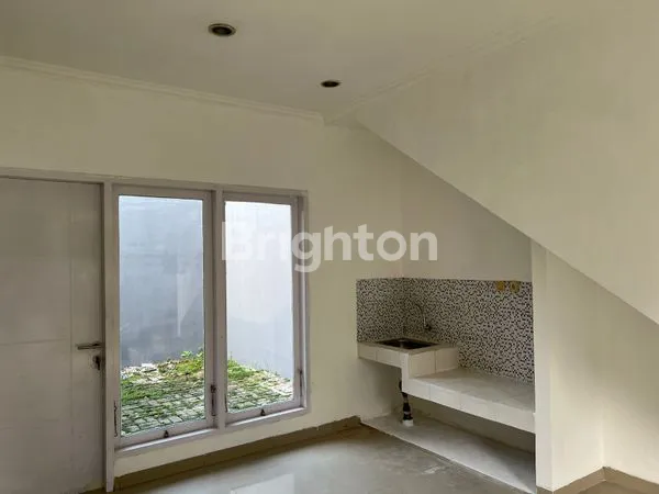 image DIJUAL RUMAH SERPONG PARK - TANGERANG (3)