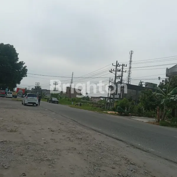 image TANAH PINGGIR JALAN RAYA DEKAT SIMPANG RSU ADAM MALIK (4)