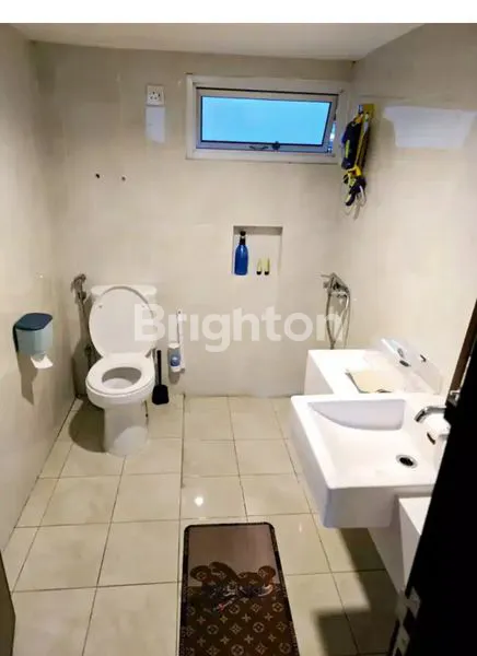 image RUMAH LUAS 4+1 KAMAR DI CITRA 7 BLOOMINGDALE – SIAP HUNI! (5)