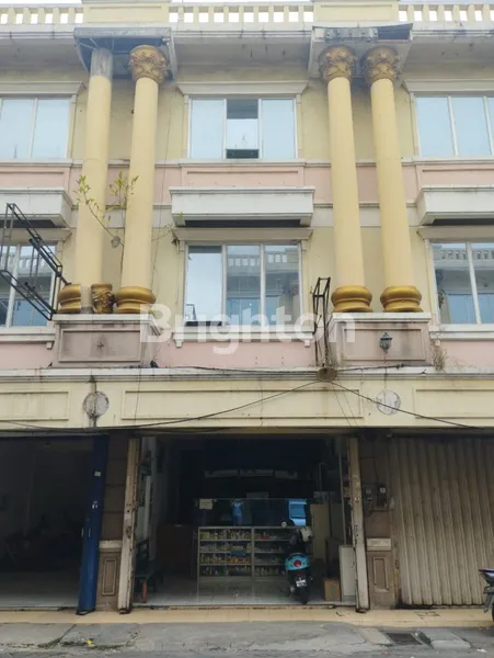 image COCOK UNTUK KANTOR, GUDANG, PERTOKOAN, RUKO 3 LANTAI PASAR KEMBANG, NEGO (2)
