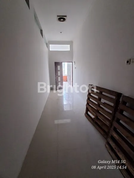 image RUKO BESAR 2 LANTAI LOKASI STRATEGIS (5)