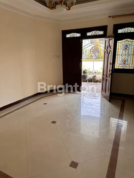 image RUMAH MANYAR TERAWAT (7)