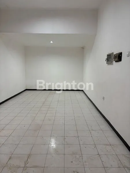 image RUMAH KALIKEPITING (3)