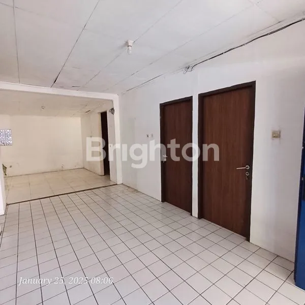 image RUMAH RENOVASI BARU DI GRIYA LOKA 1.1 BSD (5)