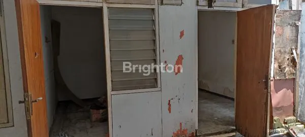 image SIWALANKERTO PERMAI SANGAT DEKAT KE KAMPUS PETRA COCOK UNTUK KOS2AN (2)