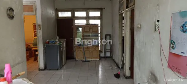 image SIWALANKERTO PERMAI SANGAT DEKAT KE KAMPUS PETRA COCOK UNTUK KOS2AN (1)