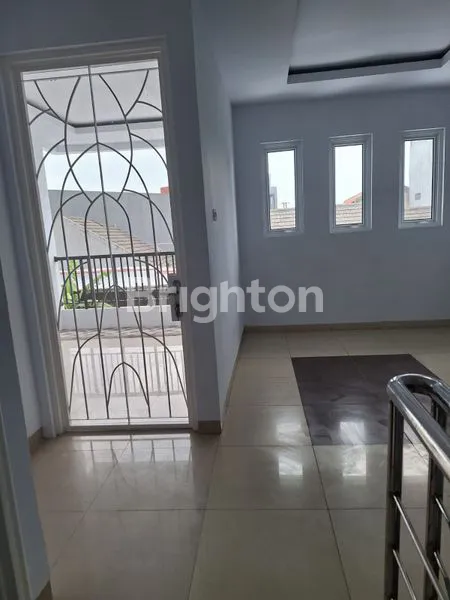 image CLUSTER AMARYLLIS BUANA GARDENIA (2)