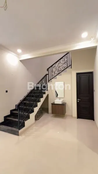 image RUMAH BARU MODERN CLASSIC  JOGLO (6)
