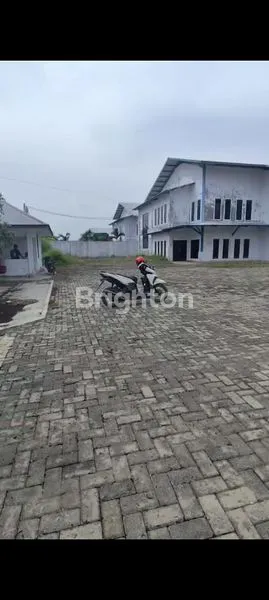 GUDANG LUAS KE 2  BINTANG