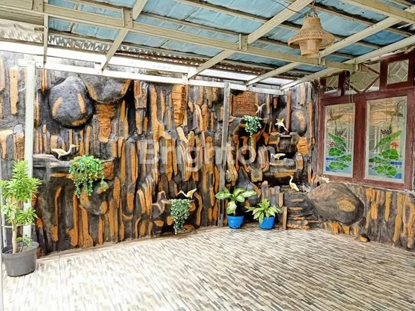 image RUMAH HOOK LUAS 2 LANTAI DI MEKAR INDAH RESIDENCE CIKARANG, DEKAT TOL CIBATU, MAL LIVING WORLD (8)