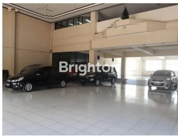 image  SEWA GEDUNG STRATEGIS DI JANTUNG KOTA SOLO (2)