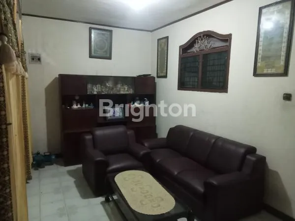 image DIJUAL RMH TUA PINGGIR JALAN STRATEGIS UTK USAHA (2)