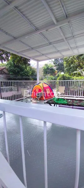 image RUMAH 1 1/2 LANTAI BISA BUAT USAHA JL MAINROAD (6)