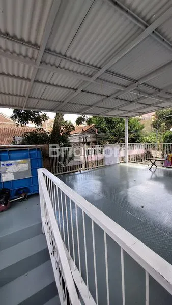 image RUMAH 1 1/2 LANTAI BISA BUAT USAHA JL MAINROAD (4)