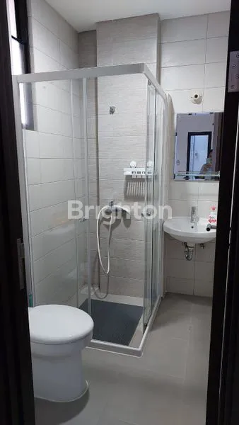 image RUMAH MEWAH SANGAT TERAWAT DI CLUSTER ALAM SUVARNA SUTERA (3)