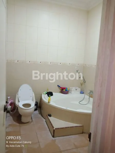 image RUMAH 2 1/4 LANTAI TURUN HARGA — PERUM TAMAN PULO INDAH PENGGILINGAN CAKUNG JAKARTA TIMUR (6)