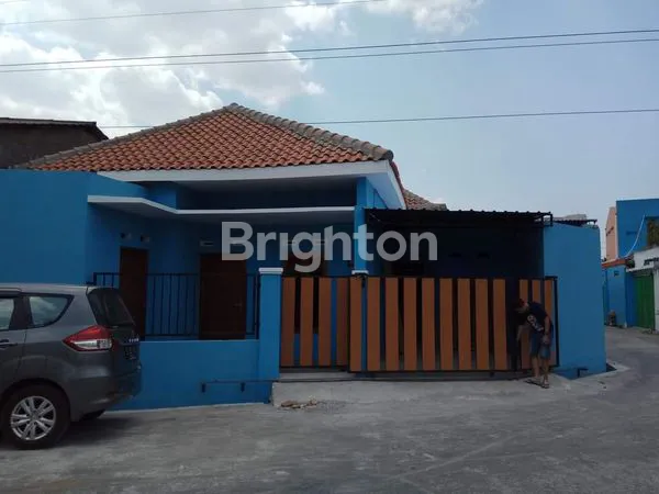 image RUMAH DEKAT PINTU TOL GONDANGREJO SOLO (1)