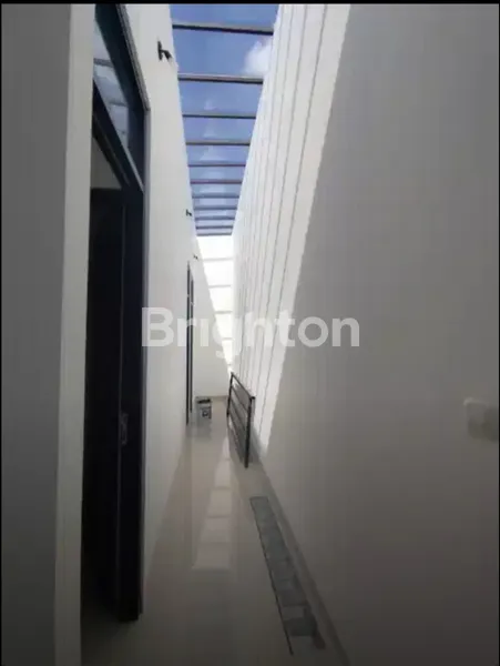 image RUMAH KOS 8 KAMAR BARU SIAP BEROPERASI DI KETINTANG DEKAT ROYAL PLAZA, UNESA & SEKOLAH AL FALAH HANYA 1.75MAN (6)