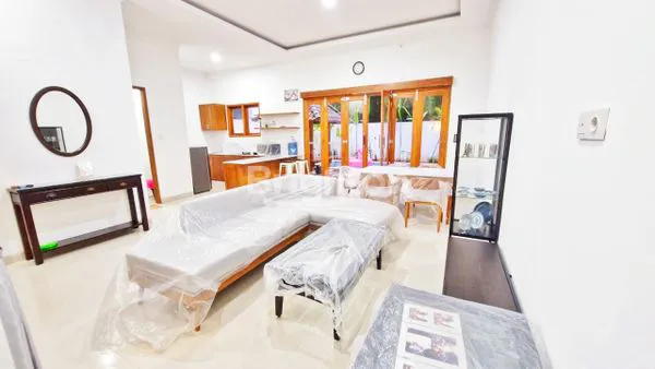 image VILLA MEWAH 3KT FULL FURNISHED + POOL DI KAWASAN ELITE NUSA DUA (2)
