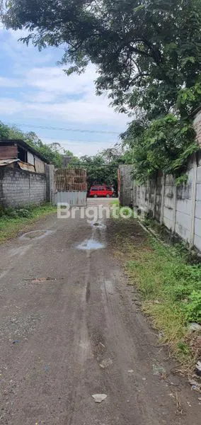 BUTUH LAKU CEPAT EX GARASI TRUCK & KANTOR  JL KLIPANG RAYA GOLF VIEW