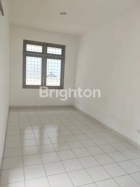 image RUMAH DI BOGOR LAKESIDE (5)