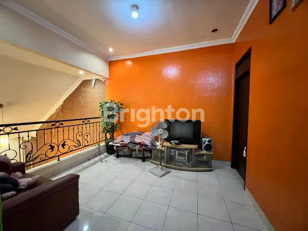 image HUNIAN CANTIK DAN TERAWAT DI PANDA PALEBON SEMARANG TIMUR (4)