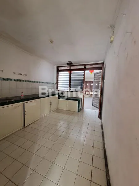 image RUMAH DI MARGOREJO INDAH IX (7)