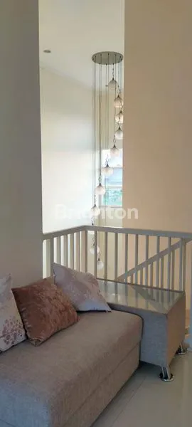 image MURAH RUMAH 2 LANTAI FULL FURNISH DI WIYUNG SURABAYA (5)