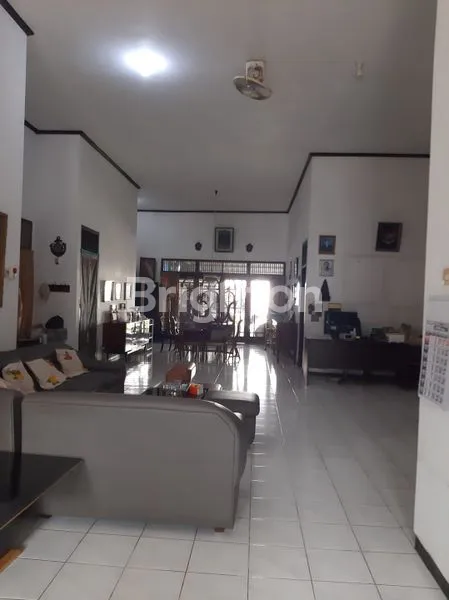image RUMAH SIAP HUNI LOKASI SANGAT STRATEGIS (7)