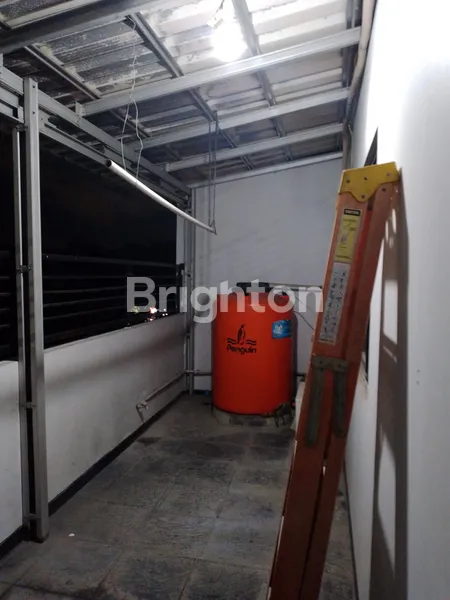 image HUNIAN TIGA LANTAI NYAMAN DI KAWASAN STRATEGIS CIPONDOH (6)