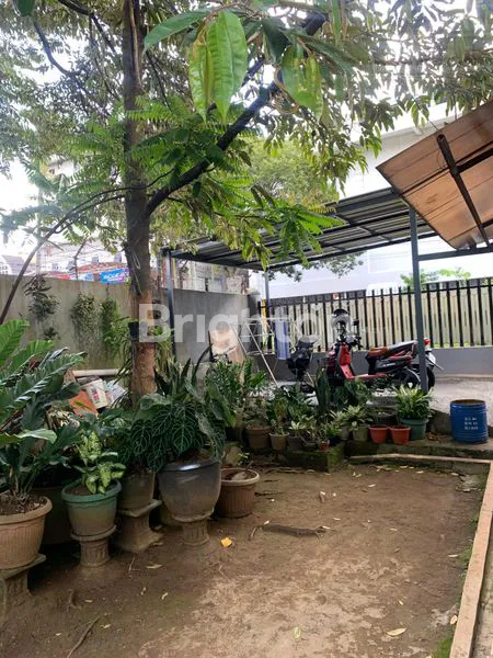 image DIJUAL RUMAH DI BELAKANG ADA SWALAYAN BOGOR (4)