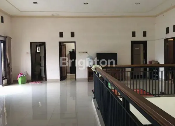 image RUMAH 2 LANTAI DI AREA PENDIDIKAN TENGAH KOTA MALANG (5)