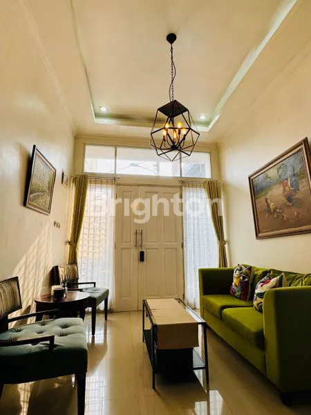 image RUMAH 2 LANTAI FULL FURNISH DI GRAHA RAYA, BINTARO, TANGERANG SELATAN (2)