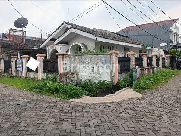 image RUMAH (HOOK) DI TAMAN ASRI CILEDUG (3)