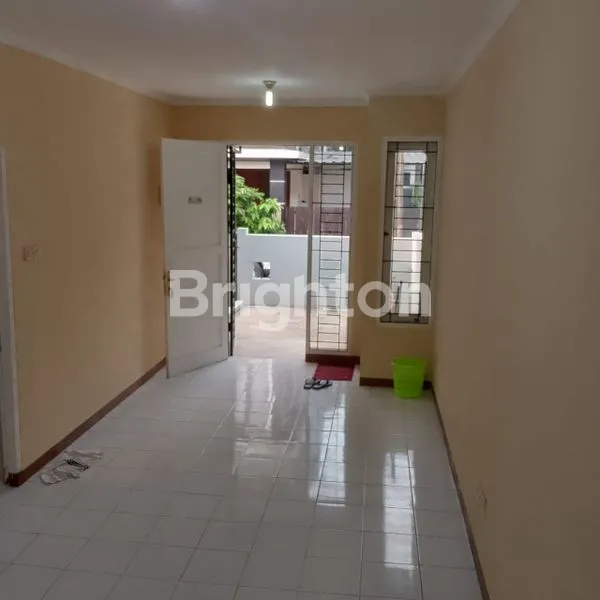 image RUMAH MURAH DISEWAKAN DI METRO PERMATA 1 (7)