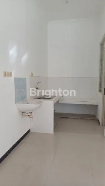 image RUMAH SIAP HUNI DI PERUMAHAN LEBAK KENJERAN (3)