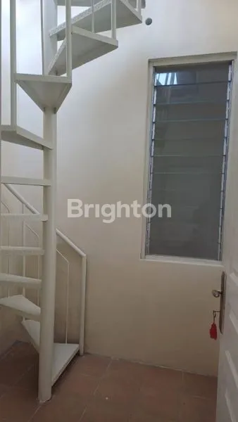 image RUMAH SIAP HUNI DI PERUMAHAN LEBAK KENJERAN (6)