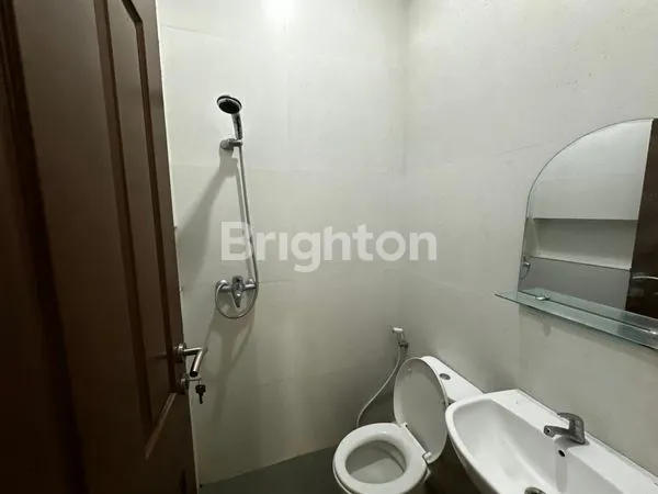 image RUMAH 2 LANTAI SEMI VILLA 3 BR , LOKASI SANUR ! (5)