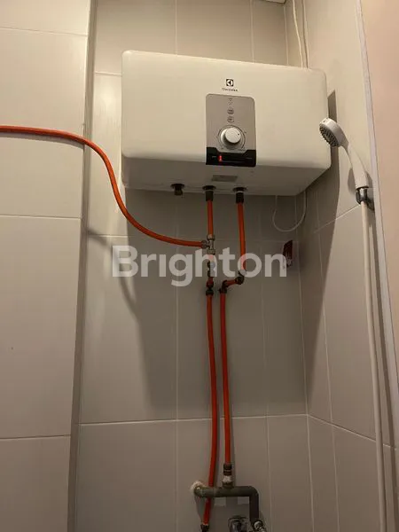 image DI SEWAKAN RUKO 3LT TAPI HANYA LT 2 & 3 SAJA YG DI SEWA DI GADING SERPONG (7)