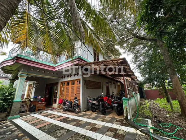 RUMAH CANTIK YANG NYAMAN DAN ASRI