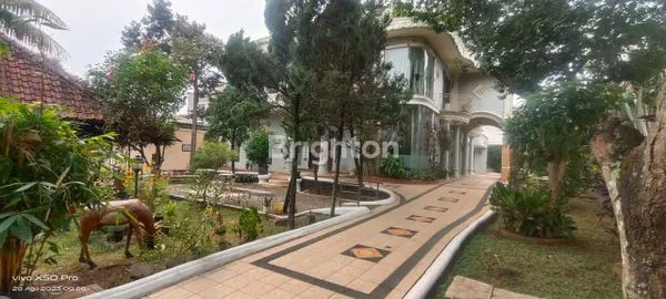 image RUMAH MEWAH 5KT DI CIPEDAK, LT 1073M² (6)