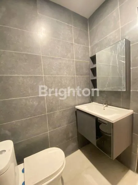 image RUMAH CRYSTAL GOLF CITRALAND DEKAT BUKIT GOLF SELAT GOLF GALERIA GOLF UNIVERSITAS CIPUTRA INTERNATIONAL VILLAGE PURI WIDYA KENCANA TPR (6)