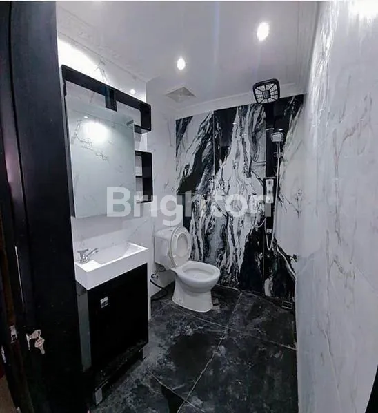 image APARTEMEN DENGAN FURNISH DUCO MEWAH NOL JALAN MERR SURABAYA (3)