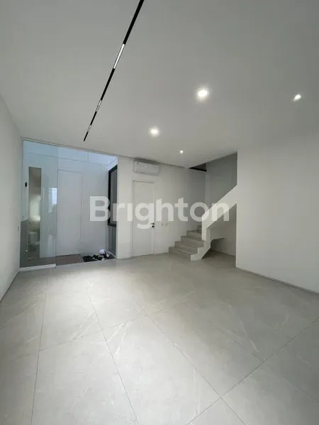 image RUMAH MANYAR KERTOADI DEKAT GALAXY MALL KERTAJAYA MERR DHARMAHUSADA WISMA PERMAI ARAYA (4)