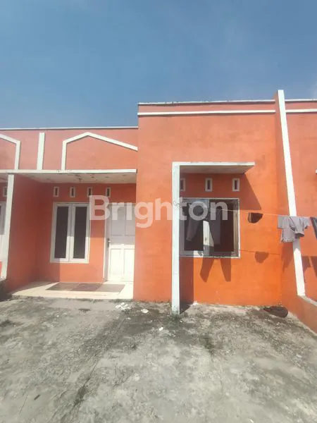 RUMAH DI DESA PASAR 6 KUALANAMU BERINGIN