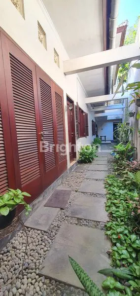 image RUMAH 4 + 1 BR MURAH DI RENON (8)